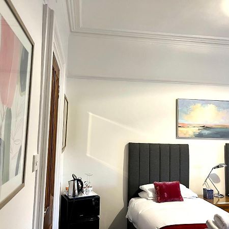 Bythesea Guest House แอร์ ภายนอก รูปภาพ