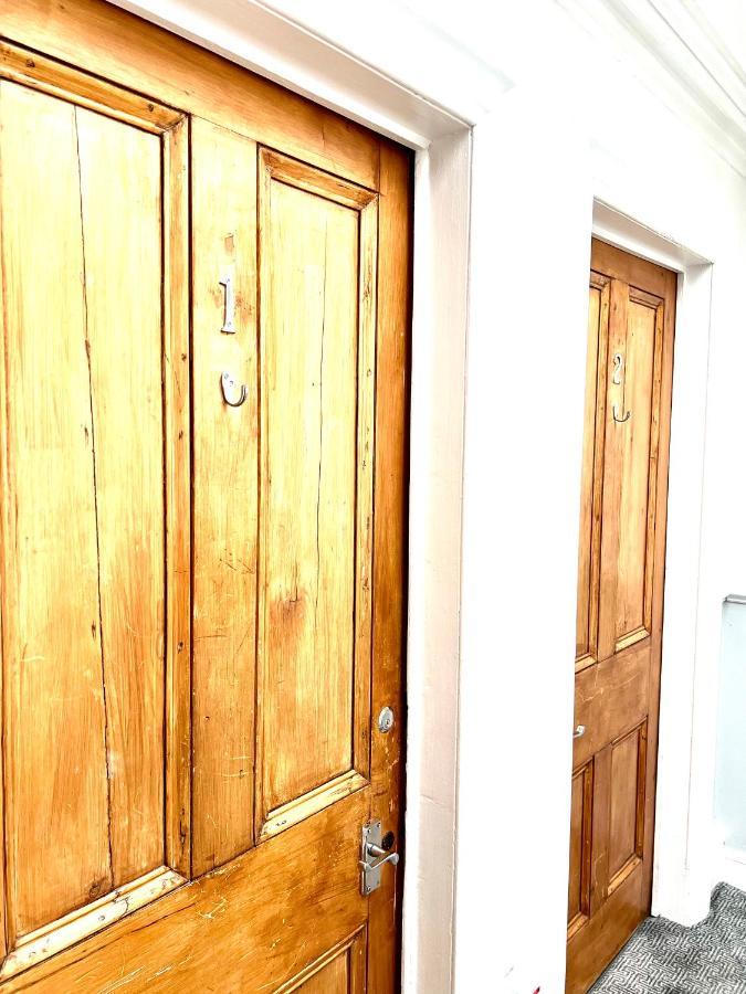 Bythesea Guest House แอร์ ภายนอก รูปภาพ